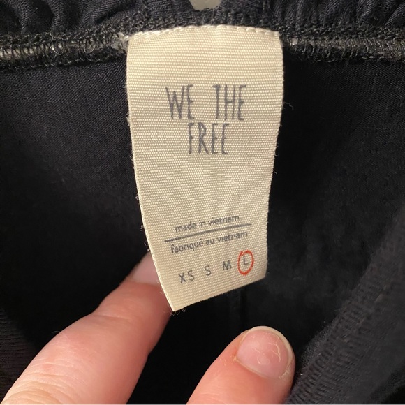 We the Free Black Belle Sleeve Top Women’s size Large - Picture 5 of 5